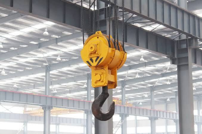 Rotating crane hook block